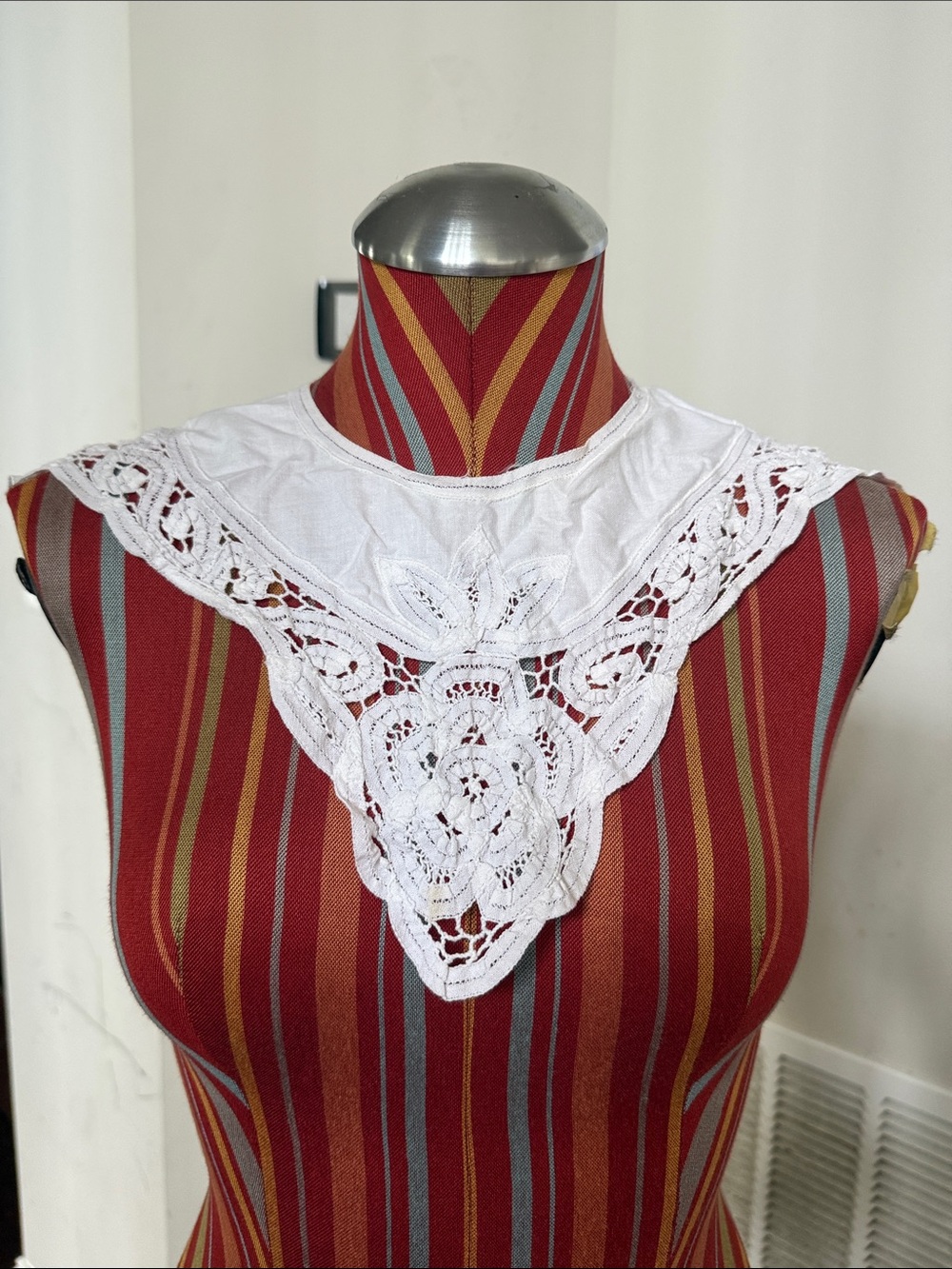 Vintage Detachable Cutwork White Lace Crochet Collar Cottagecore Prairie